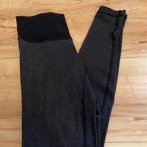 Lululemon leggings stripped